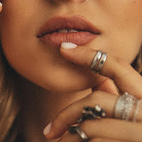 Semmii - Независима загрузить