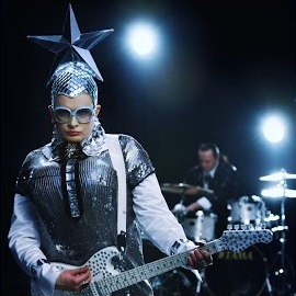 Verka Serdjuchka - Novogodnjaja загрузить