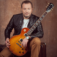 Виктор Петлюра - Самая Любимая В Мире Женщина загрузить